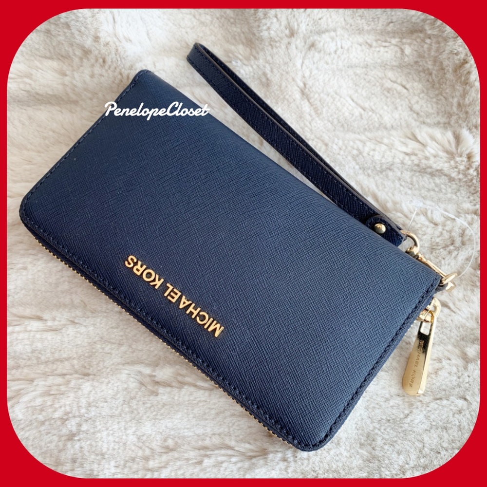 MICHAEL KORS JST MF WALLET WRISTLET NAVY